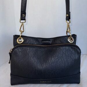 Calvin Klein Sonoma Bubble Lamb Messenger Faux Leather Black Crossbody Bag Purse